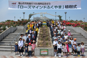 福山市　ばらのまち福山「ばらの花いっぱい運動」03