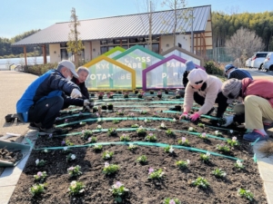 京都府京田辺市/東レ建設グループ(東レ建設㈱・京阪園芸㈱・東洋コミュニティサービス㈱)/(一社)京田辺みんなの働くプロジェクト 田辺公園を活用した障がいのある人の自立支援について02